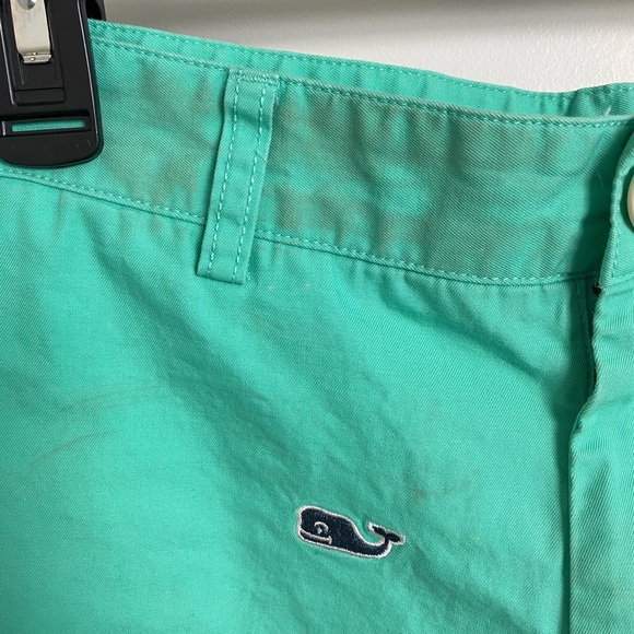 Vineyard Vines Embroidered Club Shorts - Picture 4 of 6